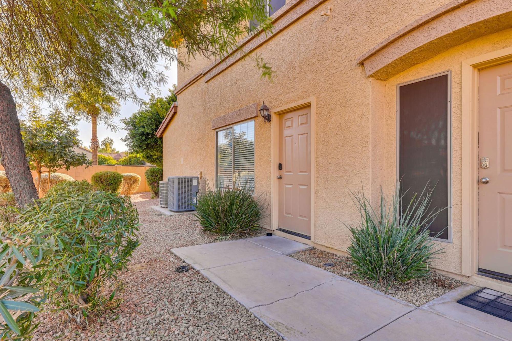 3 Mi To Dtwn Mesa Townhome With Patio Exterior photo